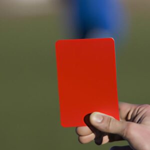 Luật thẻ vàng trong bóng đá: Khái niệm và tầm quan trọng Luật thẻ vàng trong bóng đá: Khái niệm và tầm quan trọng